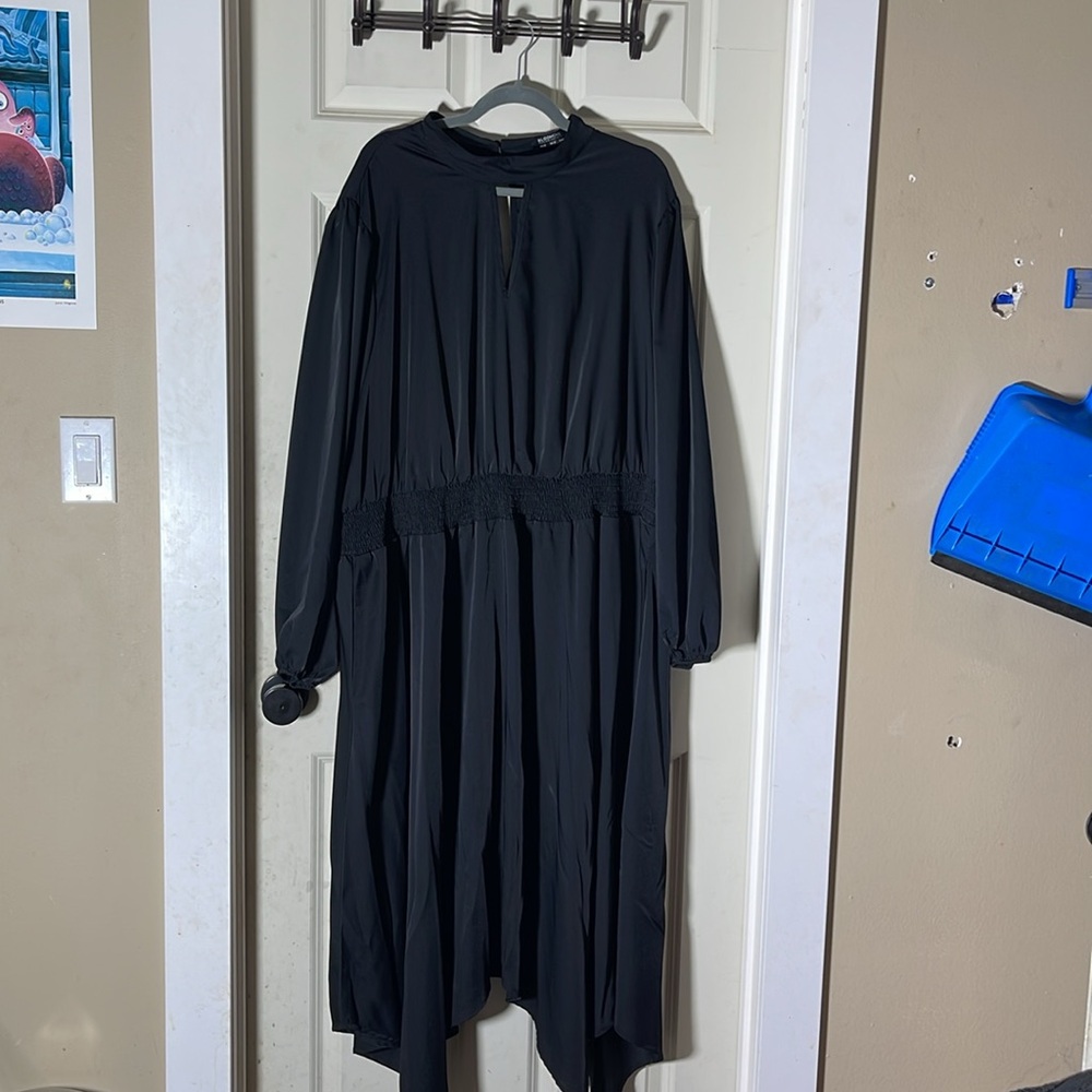 Long black dress size 28